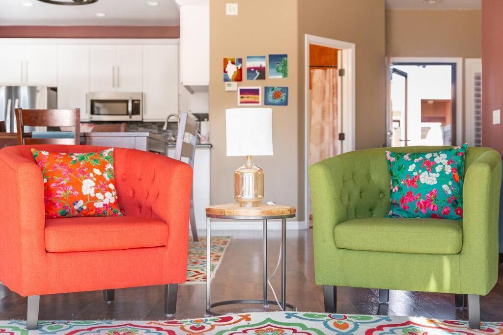 Zen Calling, Look Inside Private For 6 Holiday home *